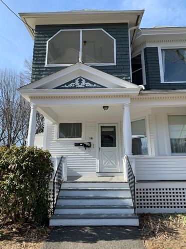 16 Butler Pl, Northampton, MA 01060 exterior