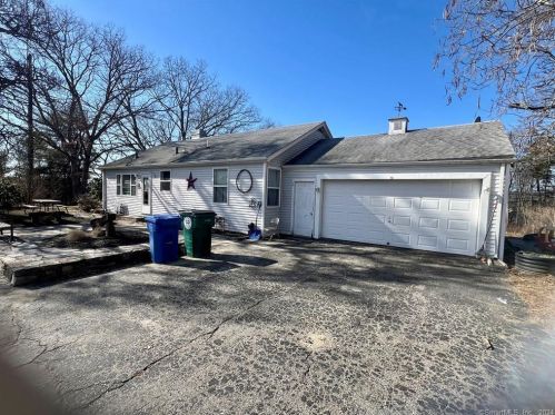 530 Wauregan Rd, Killingly, CT 06239 exterior