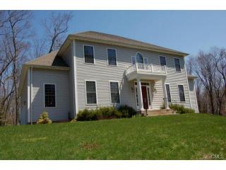 20 Nabby Rd, Danbury, CT 06811 exterior