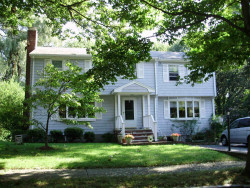 3 Driftwood Dr, Newton, MA 02465 exterior