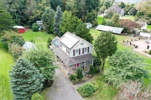 357 West St, Middletown, CT 06457 exterior