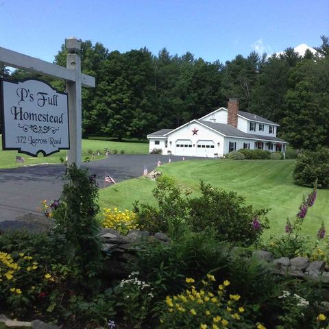 372 Lacross Rd, Weathersfield, VT 05156 exterior