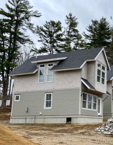 109 Weirs Rd, Gilford, NH 03249 exterior