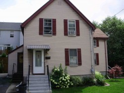 15 Cheney Ct, Newton, MA 02464 exterior