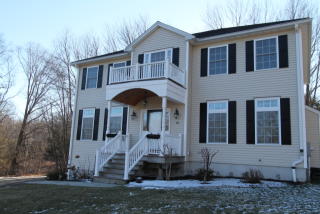 90 Dickinson Dr, Huntington, CT 06484 exterior