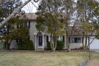 362 Riverdale Dr, Stratford, CT 06615 exterior