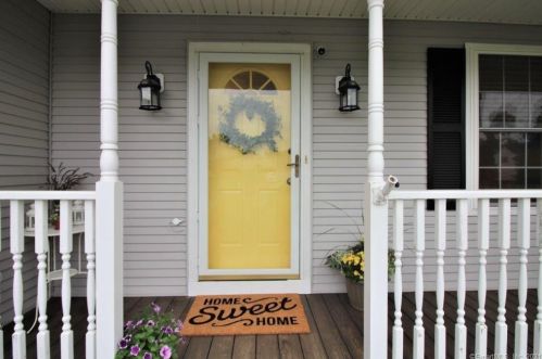 15 Pogmore Dr, Wallingford, CT 06492 exterior