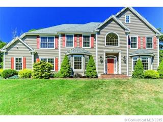 4 Nauset Ln, Unionville, CT 06085 exterior