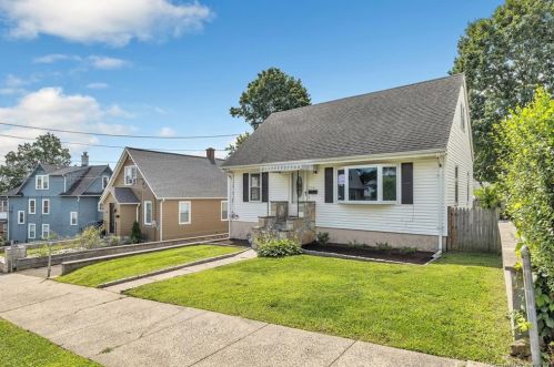150 Harmony St, Bridgeport, CT 06606 exterior