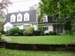 126 Moffat Rd, Newton, MA 02468 exterior