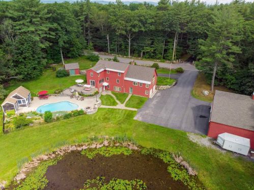182 Mccurdy Rd, New-Boston, NH 03070 exterior