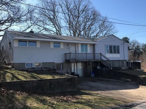 26 Arrowhead Rd, Narragansett, RI 02882 exterior