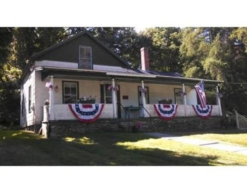 141 Amherst Rd, Amherst, MA 01002 exterior