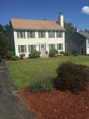 28 Winslow Ave, Leicester, MA 01524 exterior