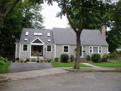 41 Albert Rd, Newton, MA 02466 exterior