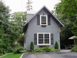 30 Hancock St, Newton, MA 02466 exterior