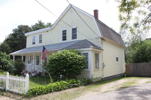 11 Olympia Ave, Old Orchard Beach, ME 04064 exterior