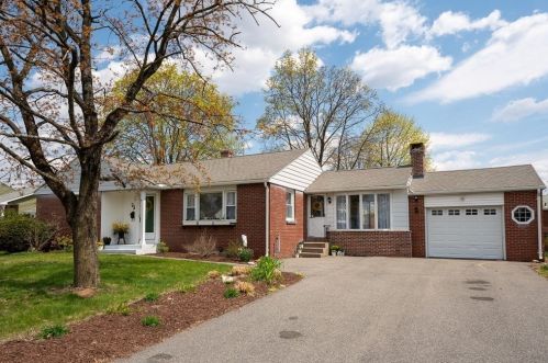 73 Mathieu Dr, Chicopee, MA 01020 exterior