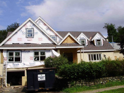 284 Upland Ave, Newton, MA 02461 exterior