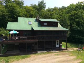 454 Codding Hollow Rd, Johnson, VT 05656 exterior