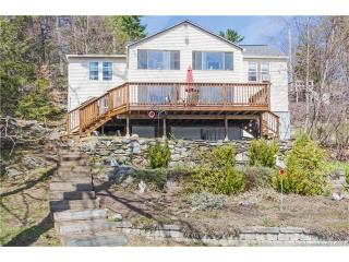 718 Wakefield Blvd, Winsted, CT 06098 exterior