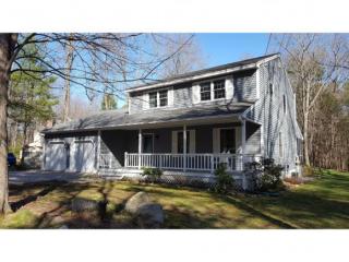142 Woodland Rd, Hampton, NH 03842 exterior