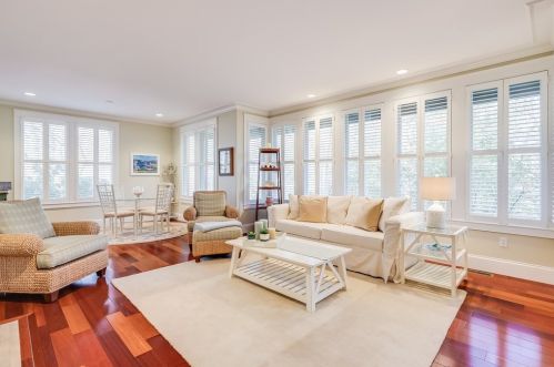 335 Massasoit Trl, Eastham, MA 02642 exterior
