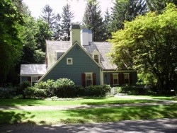 116 Arnold Rd, Newton, MA 02459 exterior
