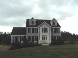 18 Milo Ln, Somersworth, NH 03878 exterior