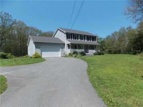 490 Joslin Rd, Burrillville, RI 02830 exterior