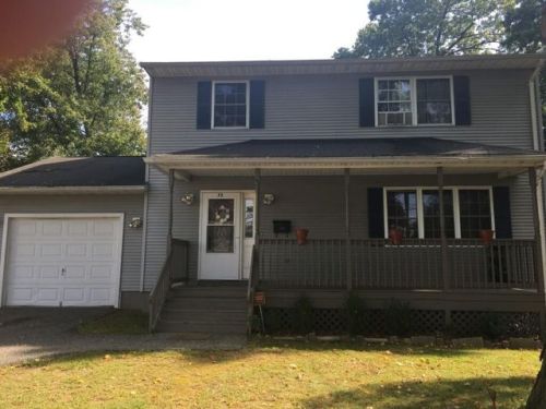 73 Howes St, Springfield, MA 01118 exterior