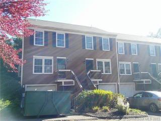 75 Foxbridge Village Rd, Branford, CT 06405 exterior