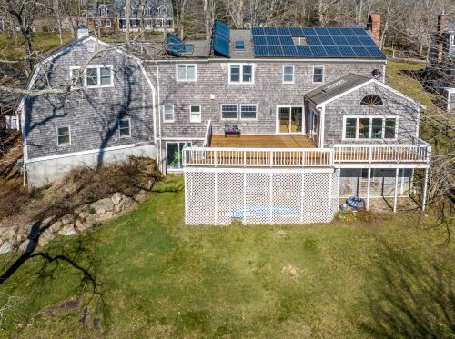 9 Rolling Ridge Ln, Sandwich, MA 02563 exterior