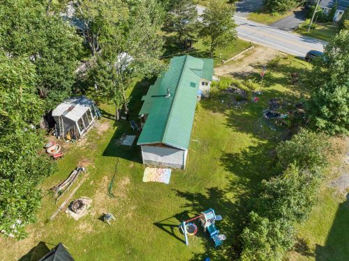 47 Webster Lake Rd, Franklin, NH 03235 exterior