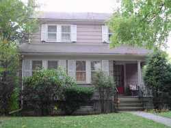 38 Daniel St, Newton, MA 02459 exterior