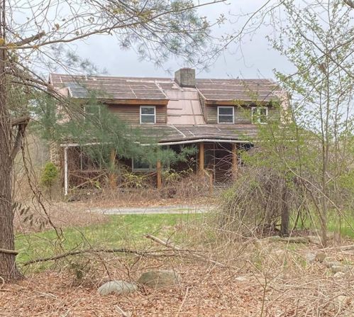 164 Old Snake Hill Rd, Glocester, RI 02814 exterior