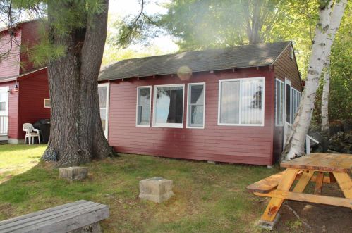 131 Lovell Lake Rd, Wakefield, NH 03872 exterior