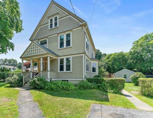 935 Metropolitan Ave, Roxbury-Xing, MA 02136 exterior