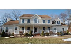 330 Andrews St, Southington, CT 06489 exterior