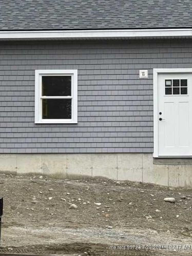 15 Highview Ave, Hancock, ME 04640 exterior