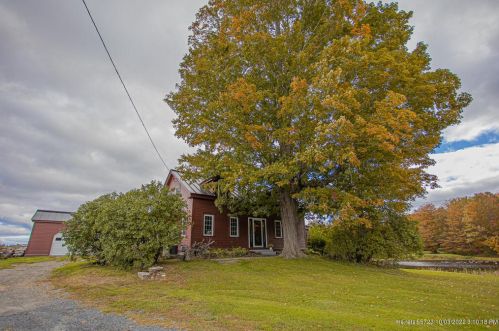 274 Brighton Rd, Solon, ME 04979 exterior