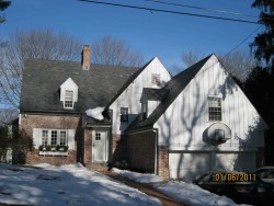 15 Fox Ln, Newton, MA 02459 exterior