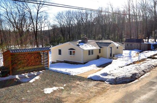 34 Pell Rd, East-Hartland, CT 06027 exterior