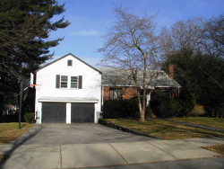 7 Amherst Rd, Newton, MA 02468 exterior