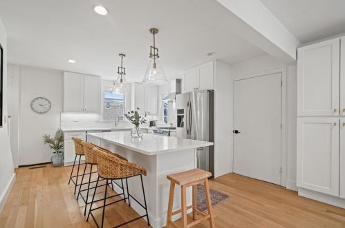 56 Grove St, Milton, MA 02186 exterior
