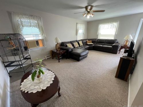 66 Rita Ave, Bridgeport, CT 06606 exterior