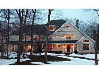 45 Singing Oaks Dr, Weston, CT 06883 exterior