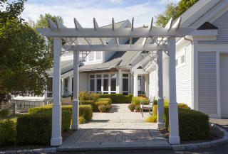 51 Camp Hill Rd, Litchfield, CT exterior