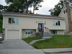 293 Kenrick St, Newton, MA 02458 exterior