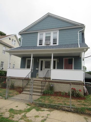 454 Gurdon St, Bridgeport, CT 06606 exterior